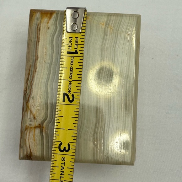 Set 3 trinkets for home decorJadeite stone grapes Stain glass butterfly Onyx box - Picture 13 of 13